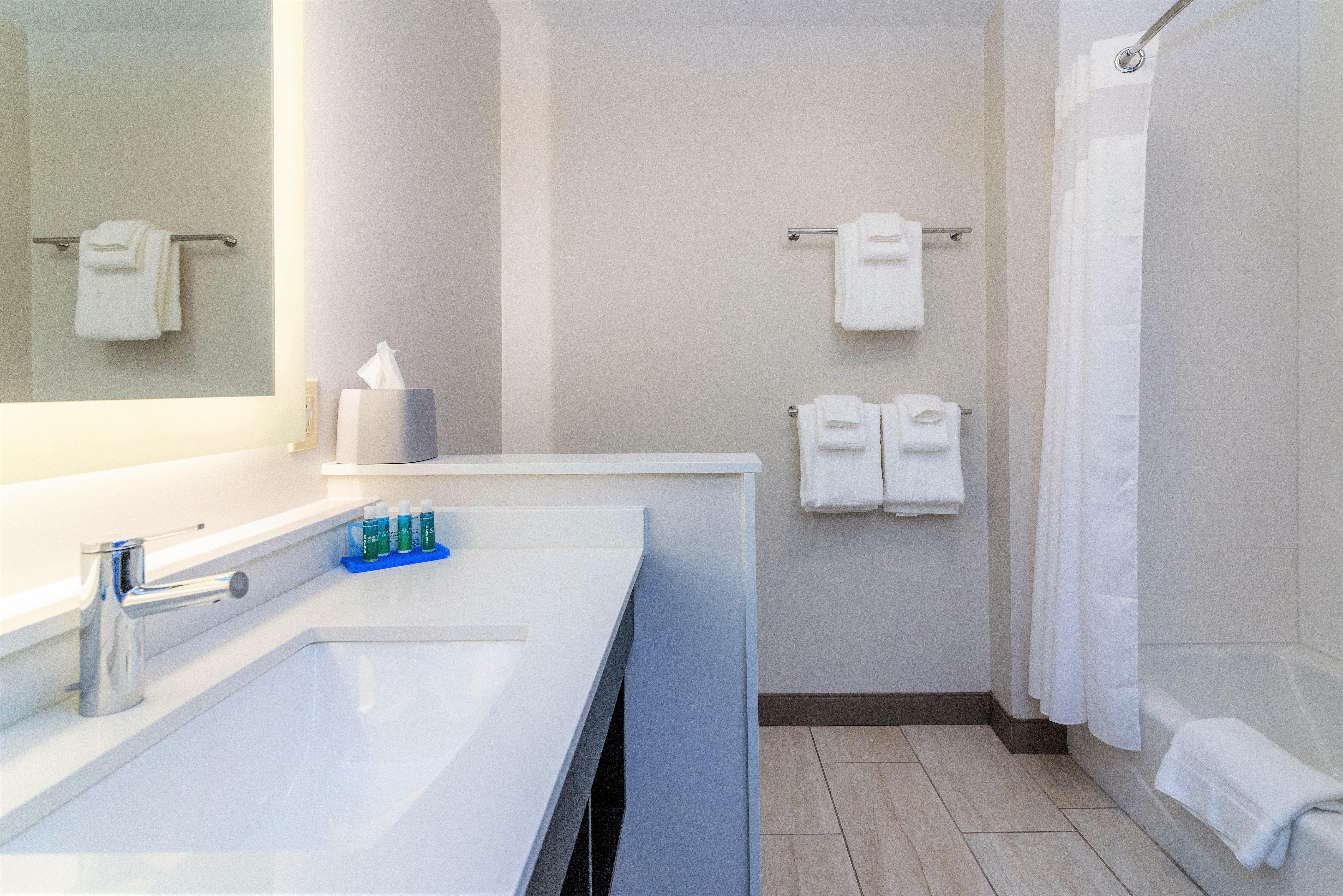 Holiday Inn Express & Suites Allen Park By Ihg Exterior foto